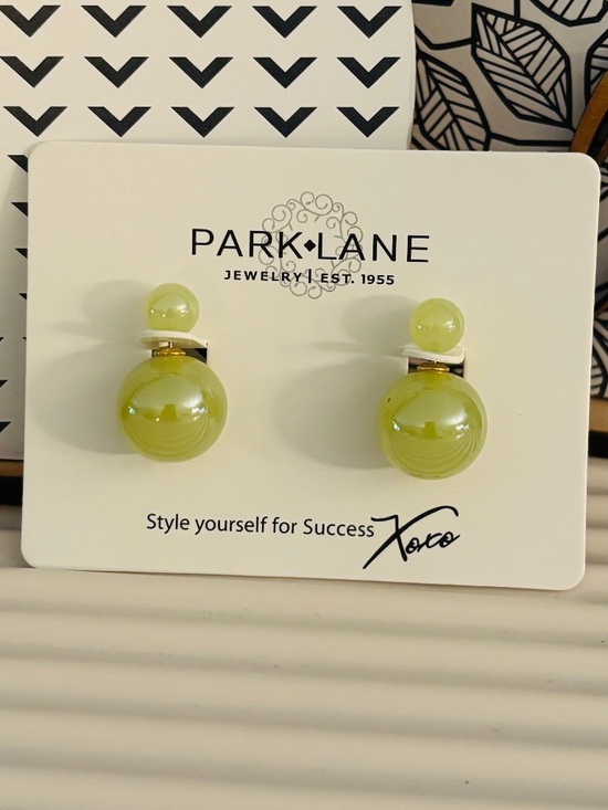 Park Lane Jewelry - Park Lane Melon Earrings
